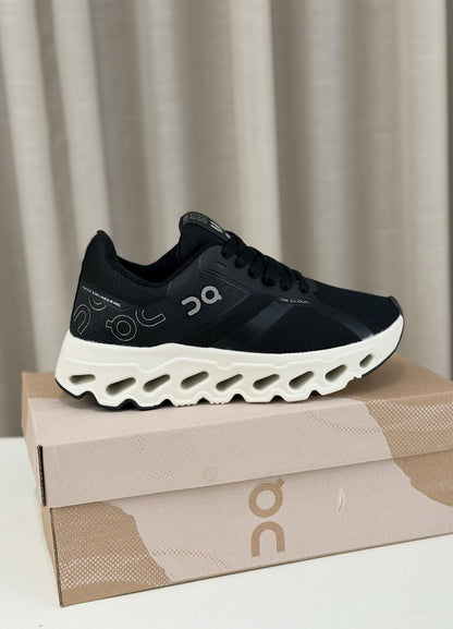 On Cloud - Preto
