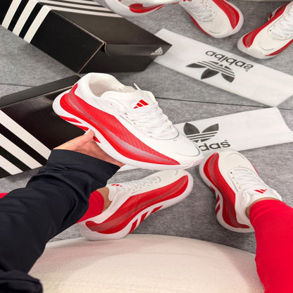 Adidas Hyperboost Edge - Premium