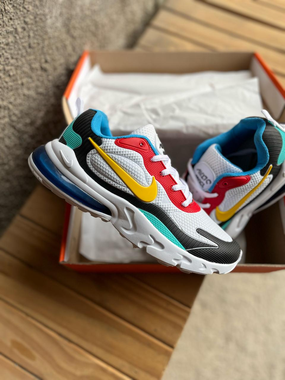 Nike Air Max 270 React Tricolor
