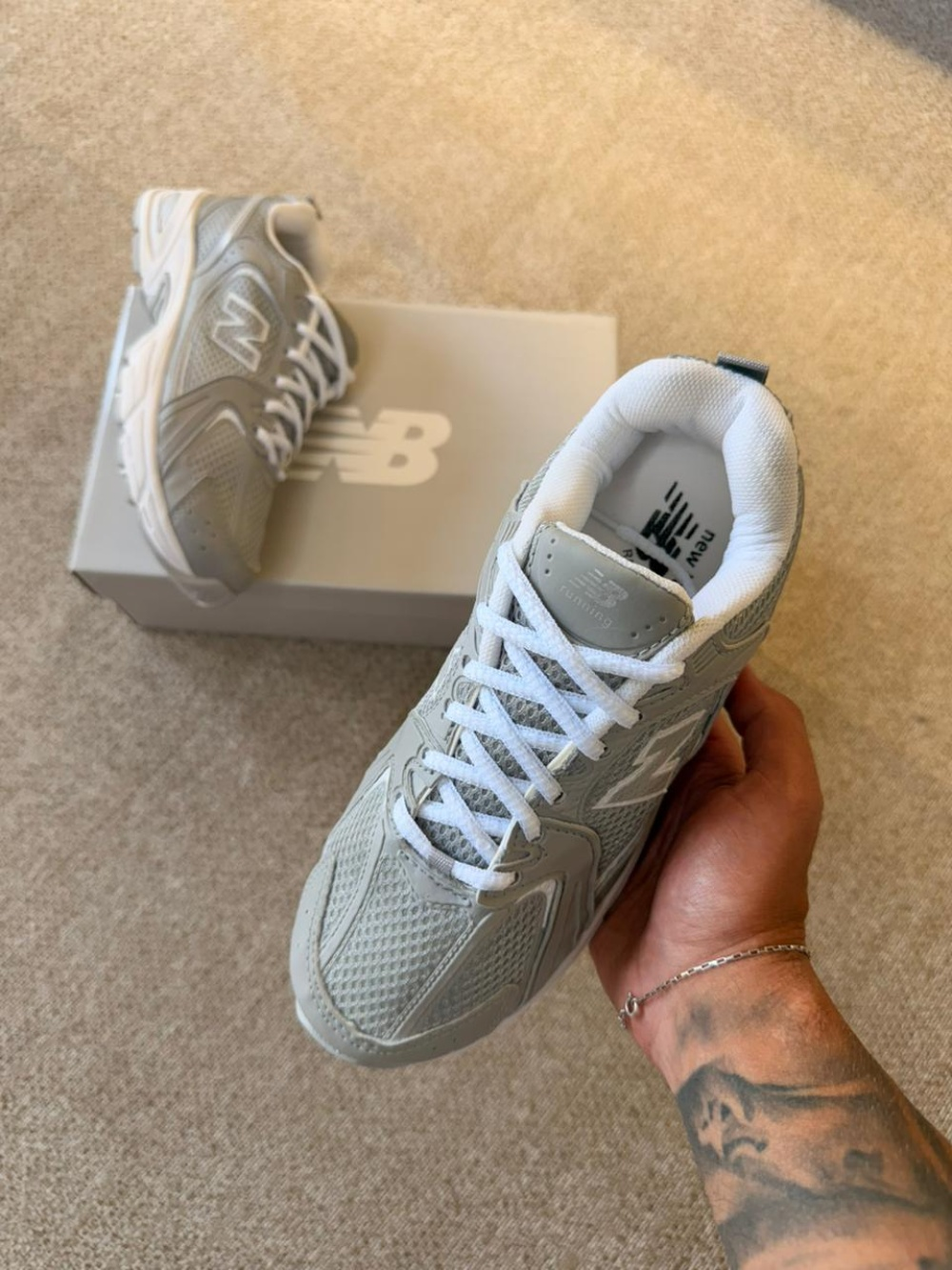 New Balance 530 Cinza