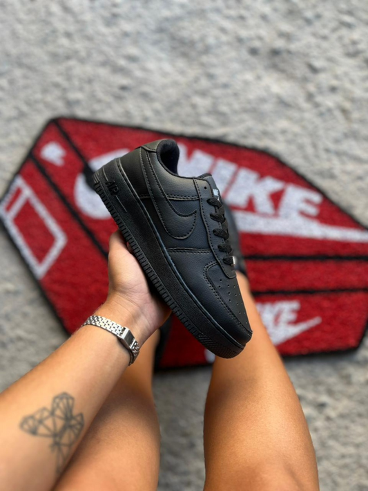 Nike Air Force 1 Preto