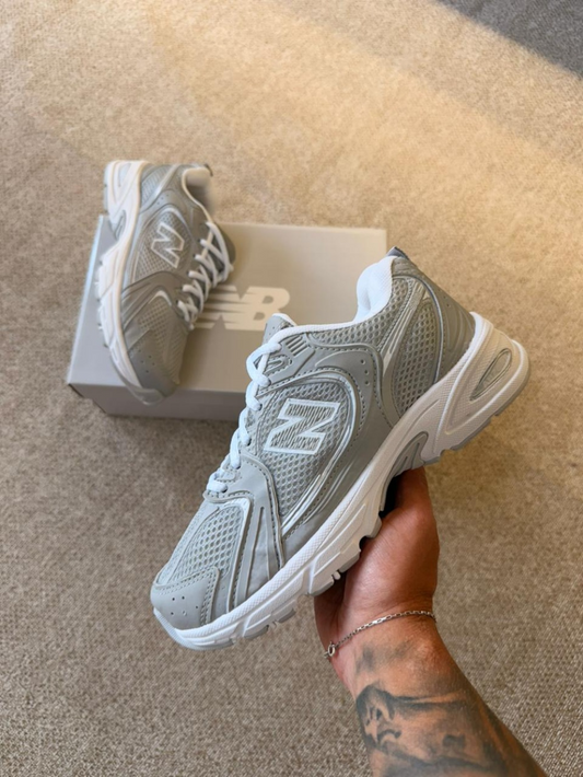 New Balance 530 Cinza