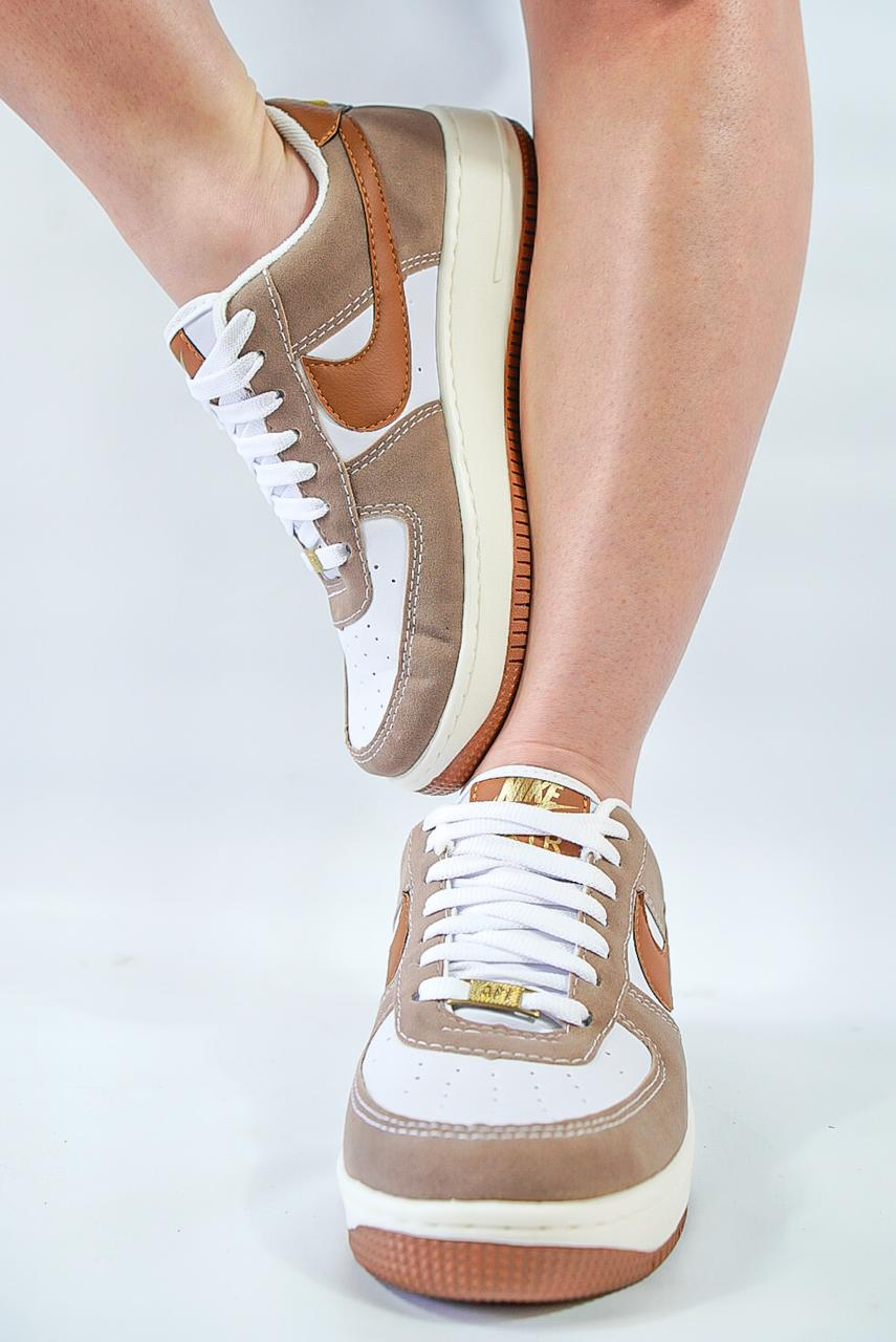 Air Force 1 Caramelo Camurça