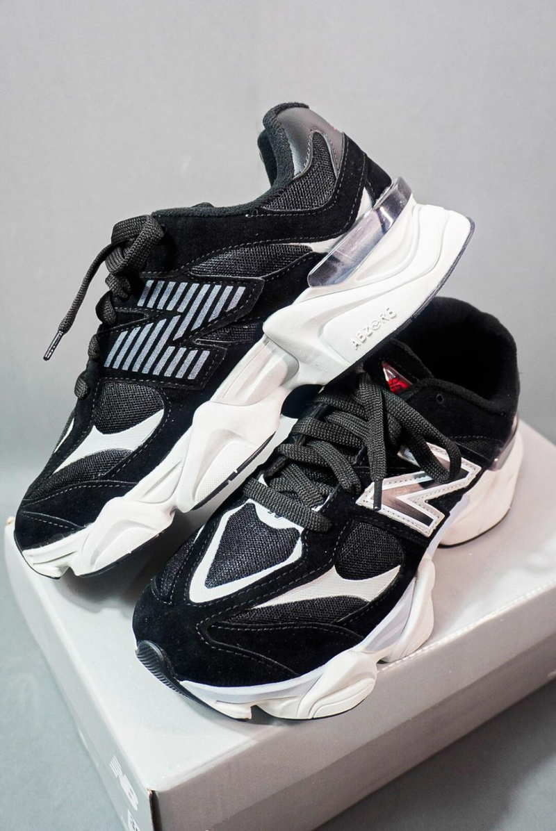 New Balance 9060 Premium Preto