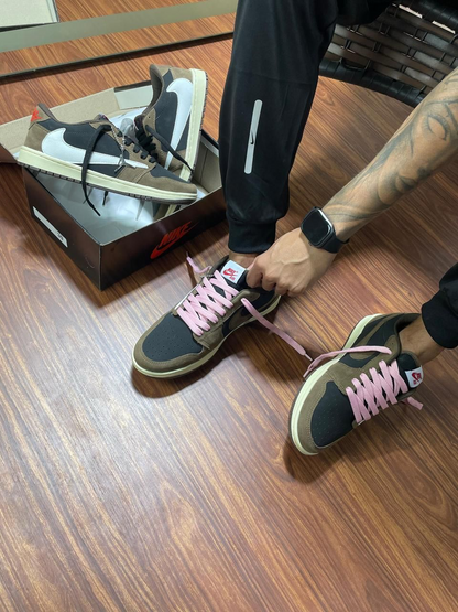 Jordan Low Travis Scott Premium