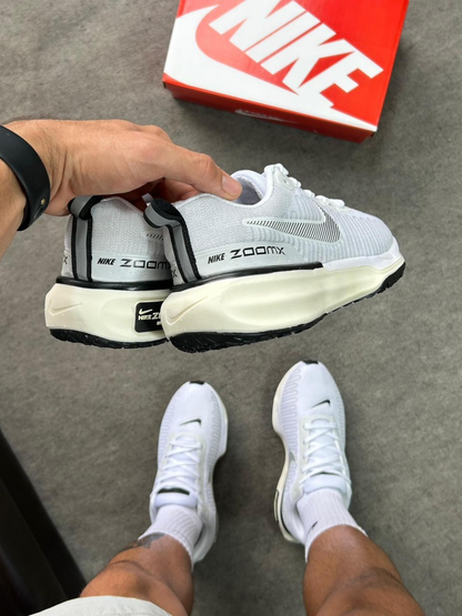 Nike Zoom X Invincible Run Branco