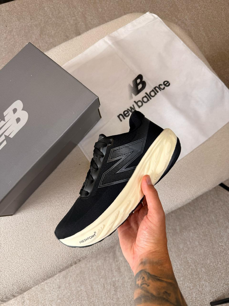 New Balance 1080 Preto